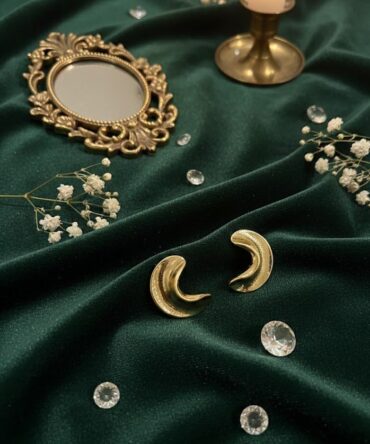 Moonlit Mirage Studs